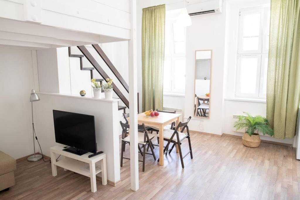 N28 Studio Next To Andrassy Boulevard. Budapesta Exterior foto